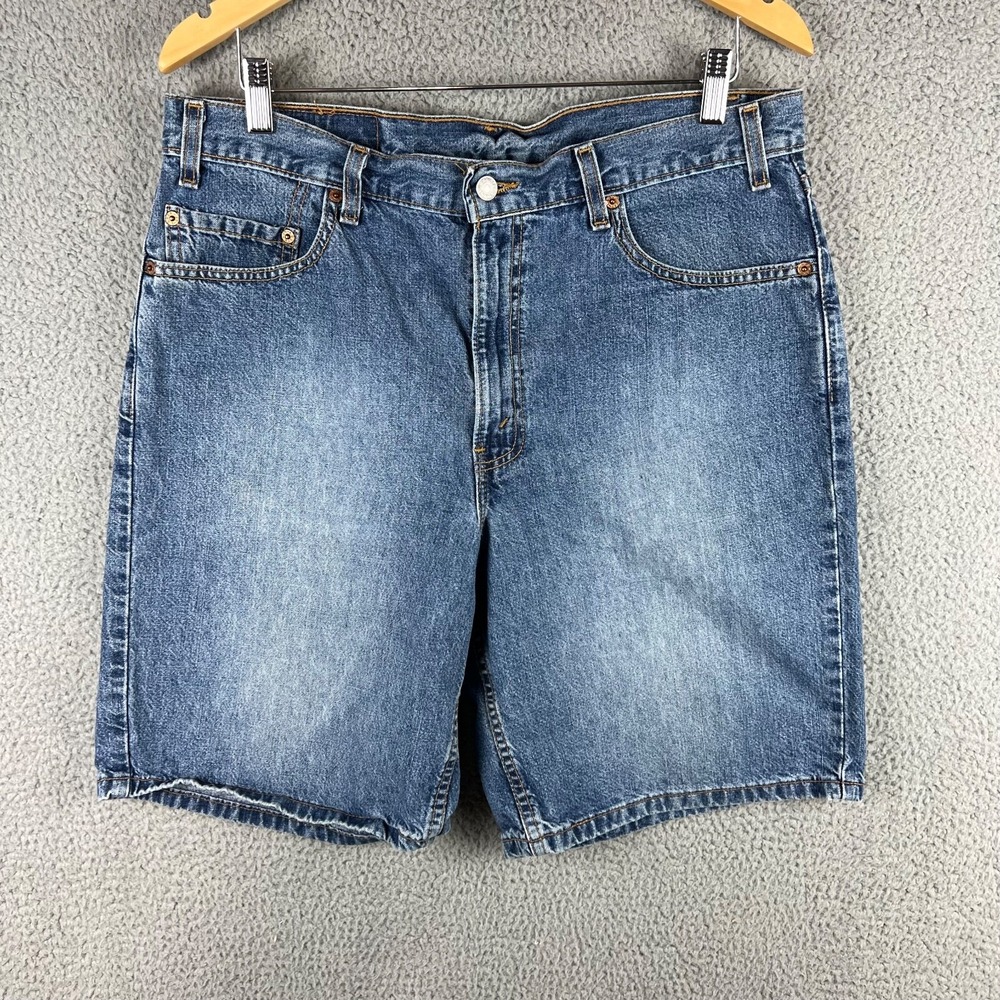 Vintage Levi's 550 Relaxed Fit Baggy Denim Shorts Men's 36 Medium Wash USA Made